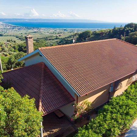 La Casa Di Nonna Villa Lamezia Terme Bagian luar foto